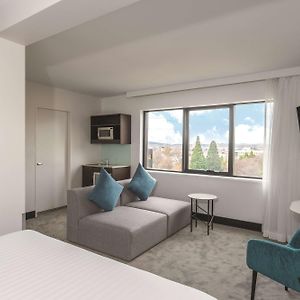 Executive Queen Room